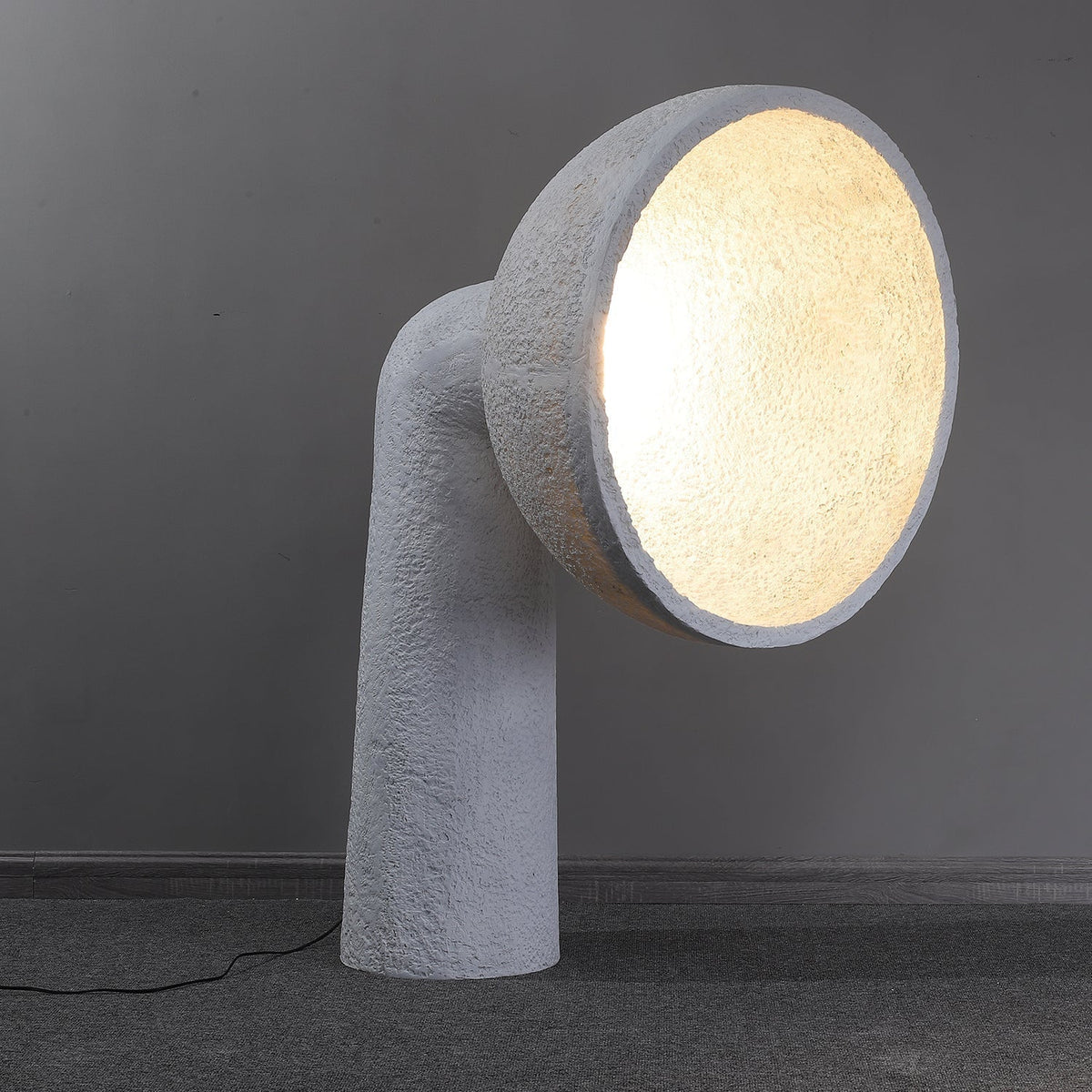 Arliris Concrete Table Lamp