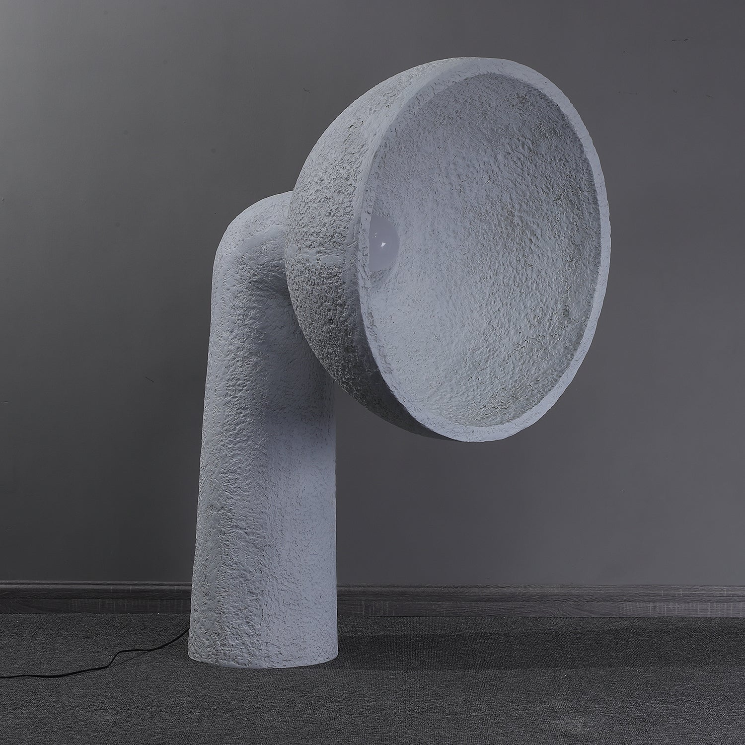 Arliris Concrete Table Lamp