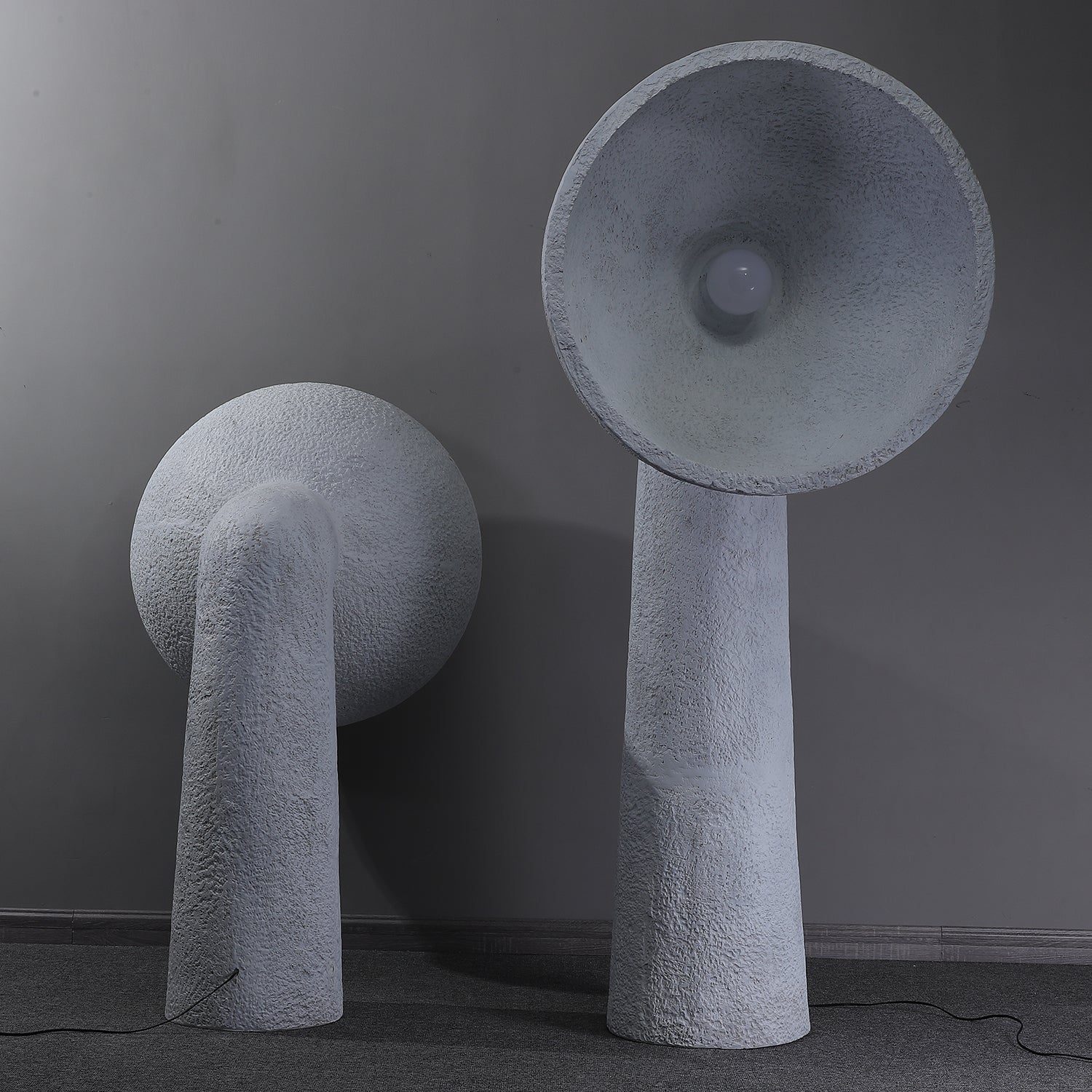 Arliris Concrete Table Lamp