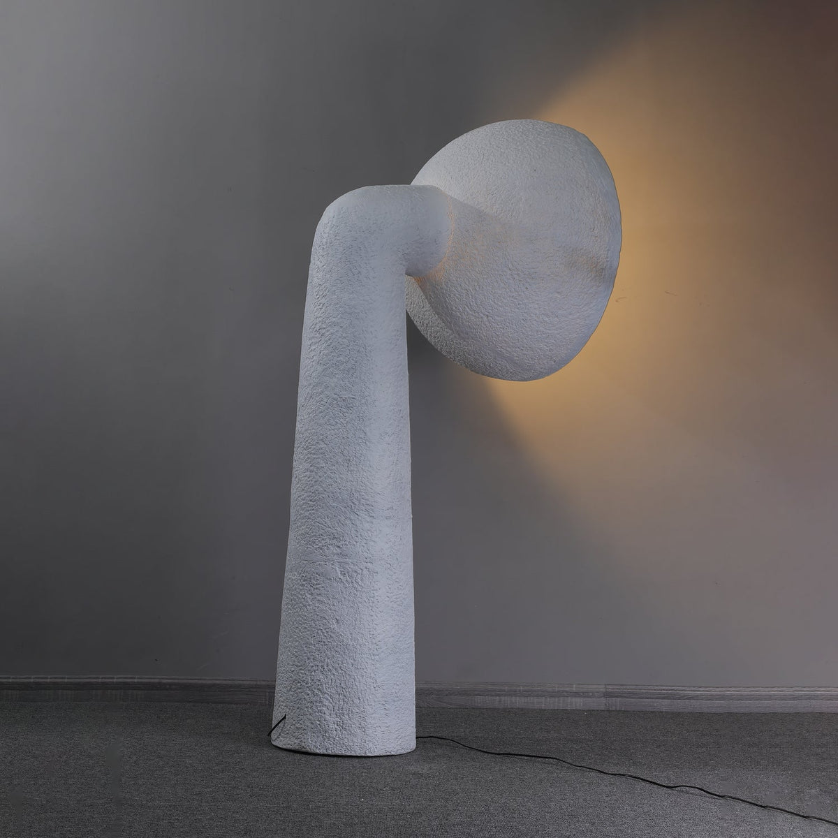Arliris Concrete Table Lamp