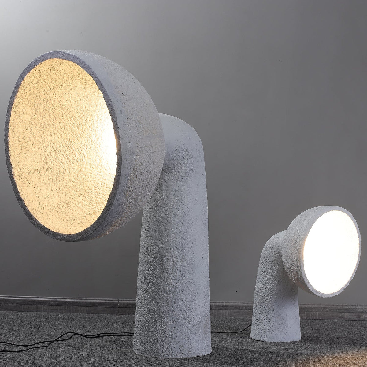 Arliris Concrete Table Lamp
