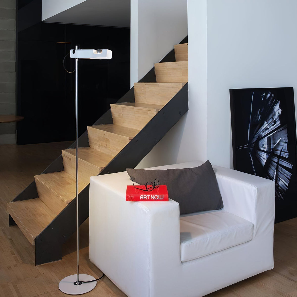 Merven Minimalist Floor Lamp