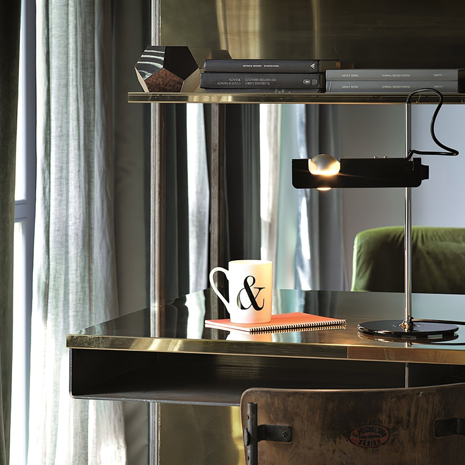 Lumousin Futuristic Table Lamp