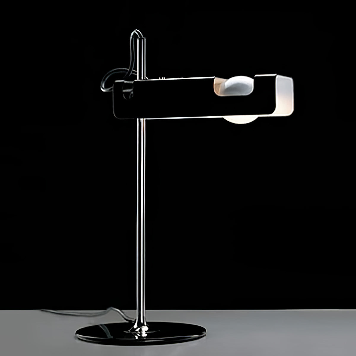Lumousin Futuristic Table Lamp