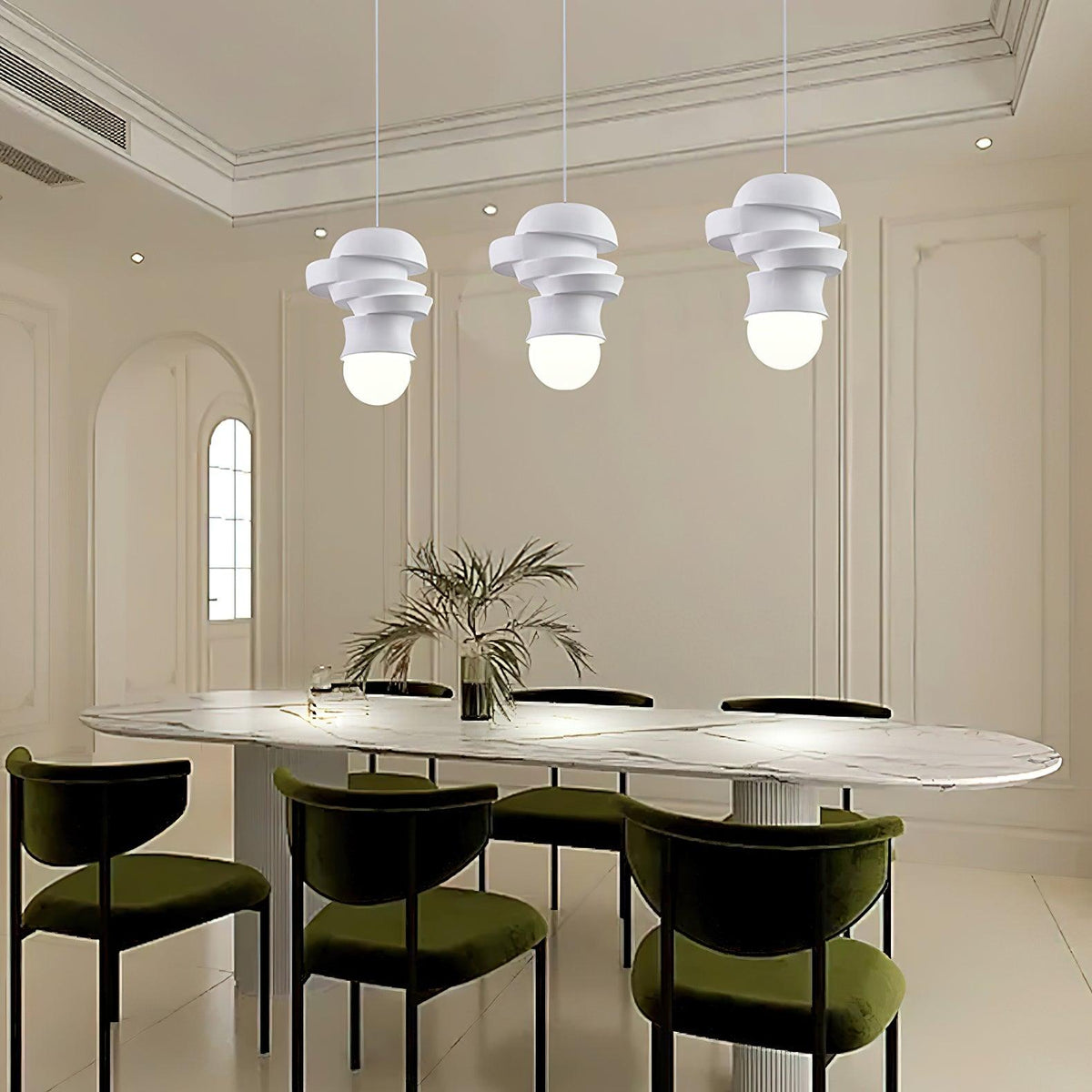 Tyev Individual Creativity Resin Glass Pendant Lamp