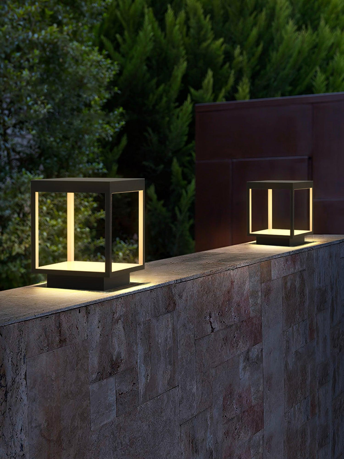 Odenis Steel Classic Table Lamp