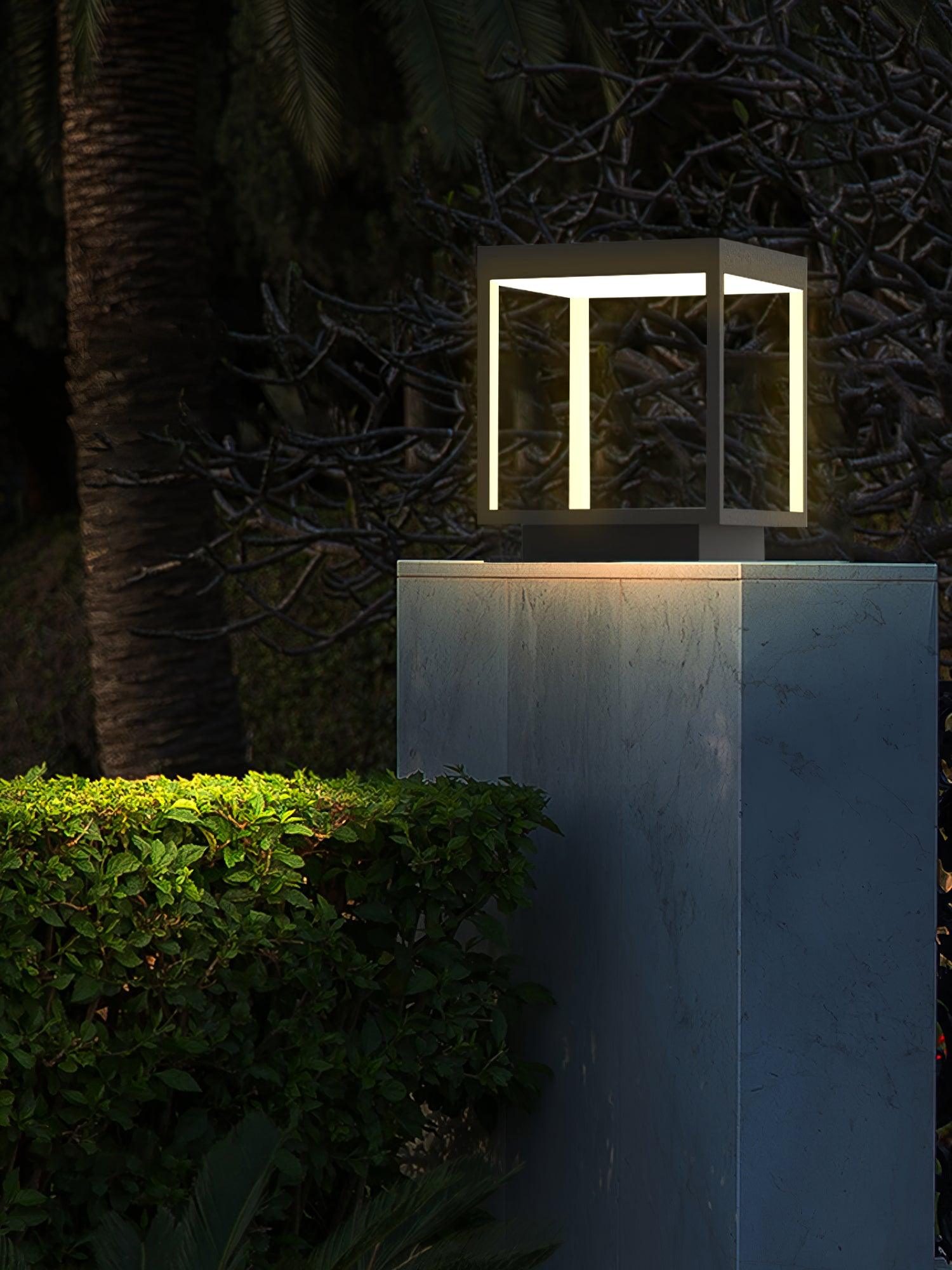 Odenis Steel Classic Table Lamp