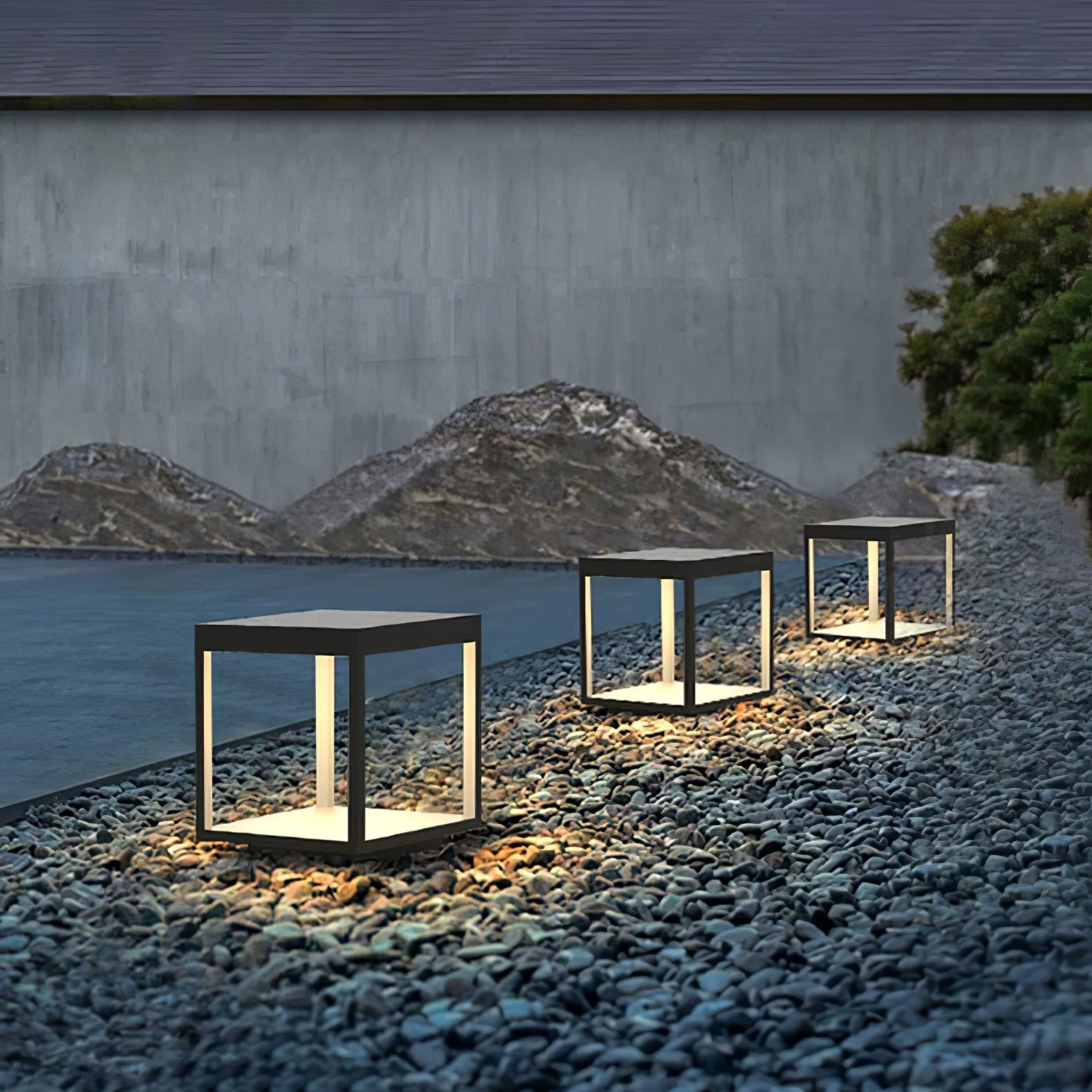 Odenis Steel Classic Table Lamp