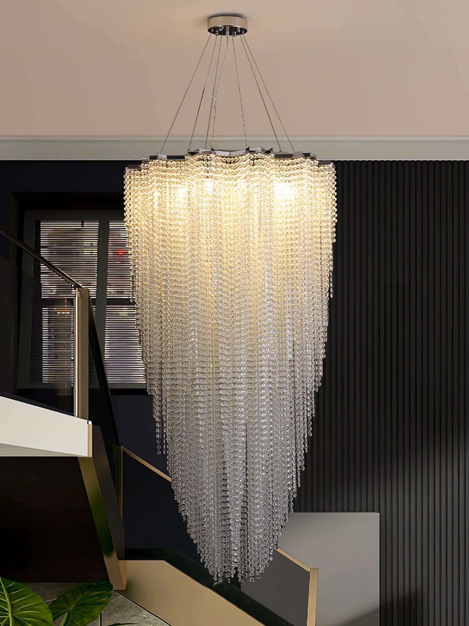 Zashayra Crystal Column Chandelier