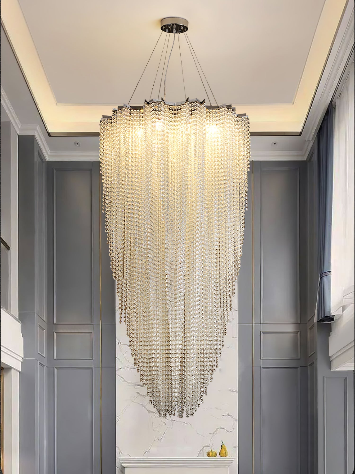 Zashayra Crystal Column Chandelier