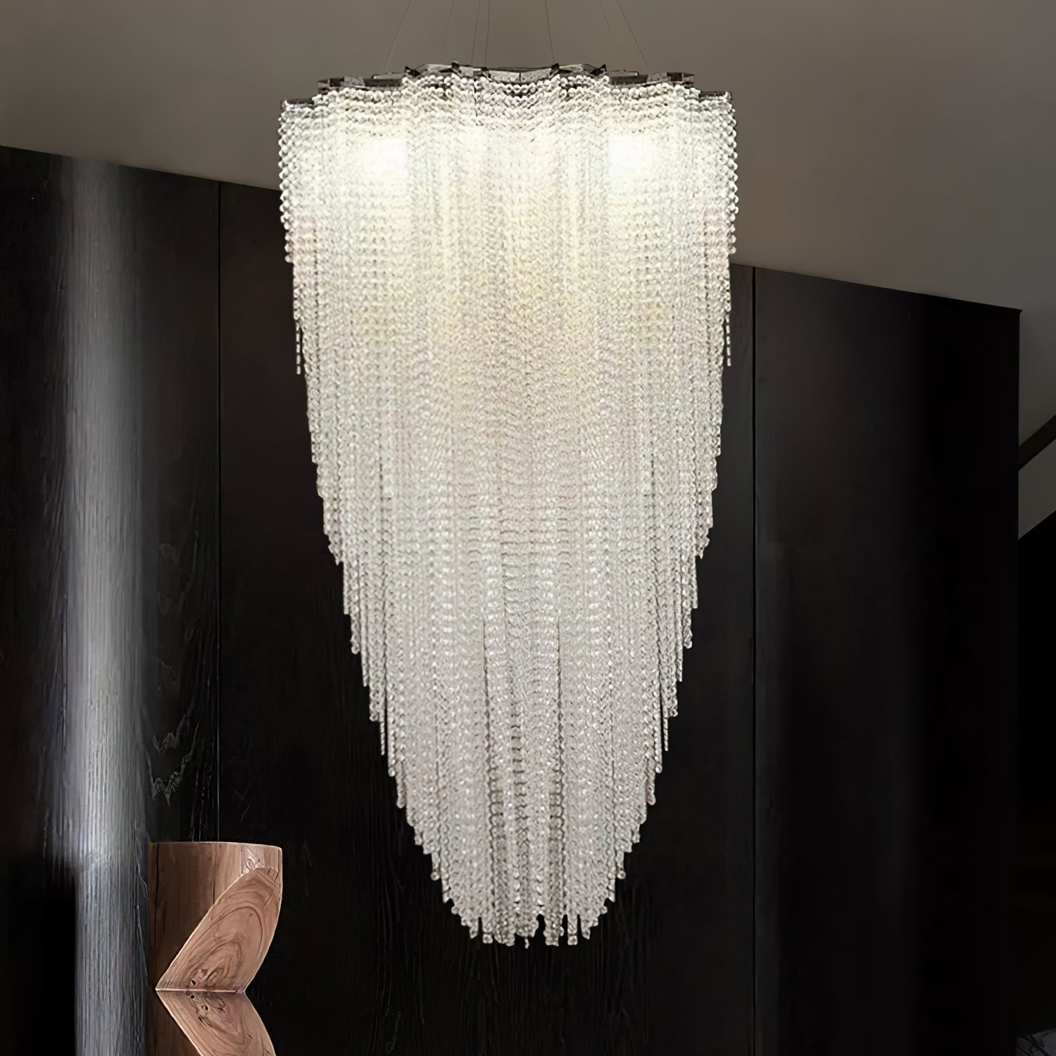 Zashayra Crystal Column Chandelier
