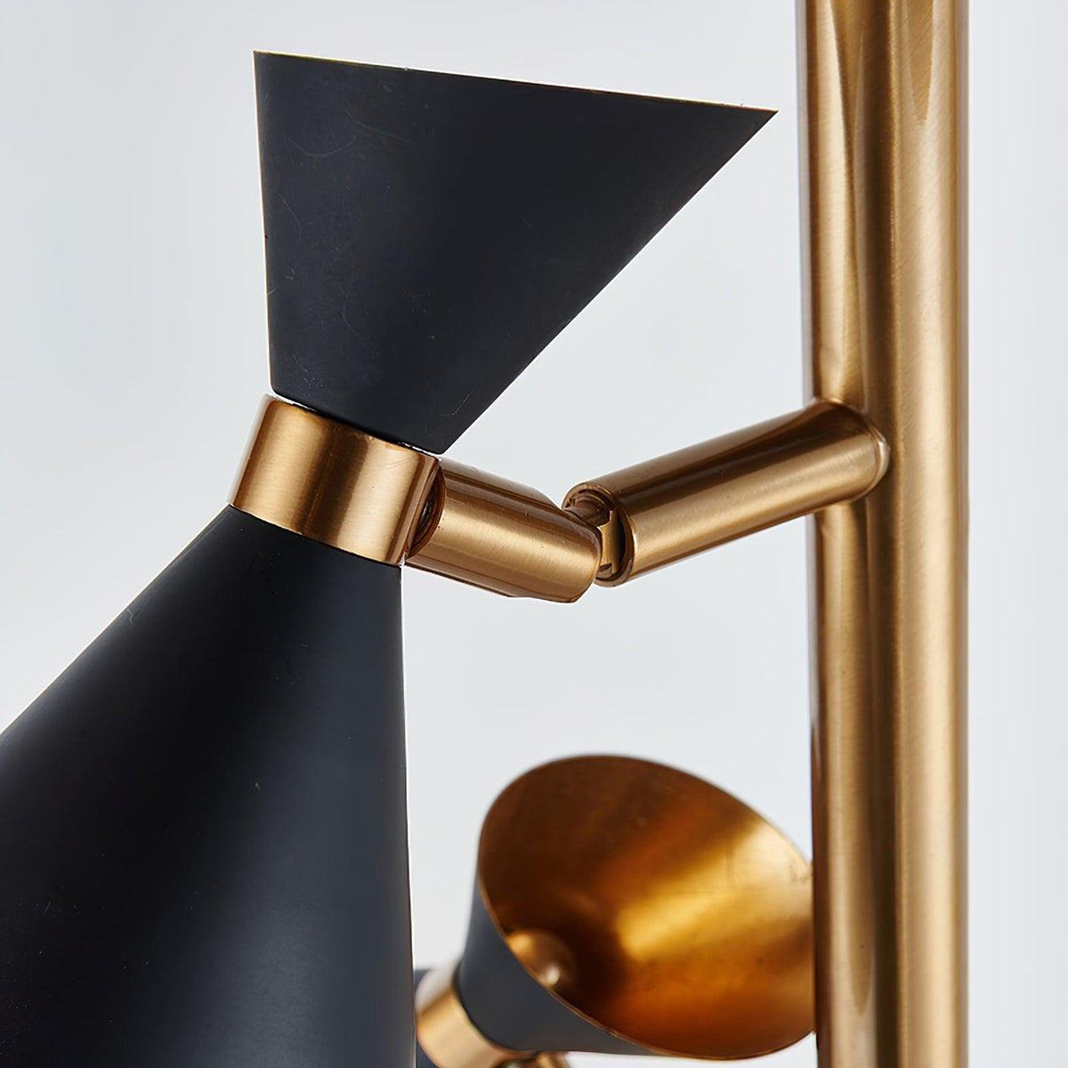 Solineria Gold & Black Marble Floor Lamp