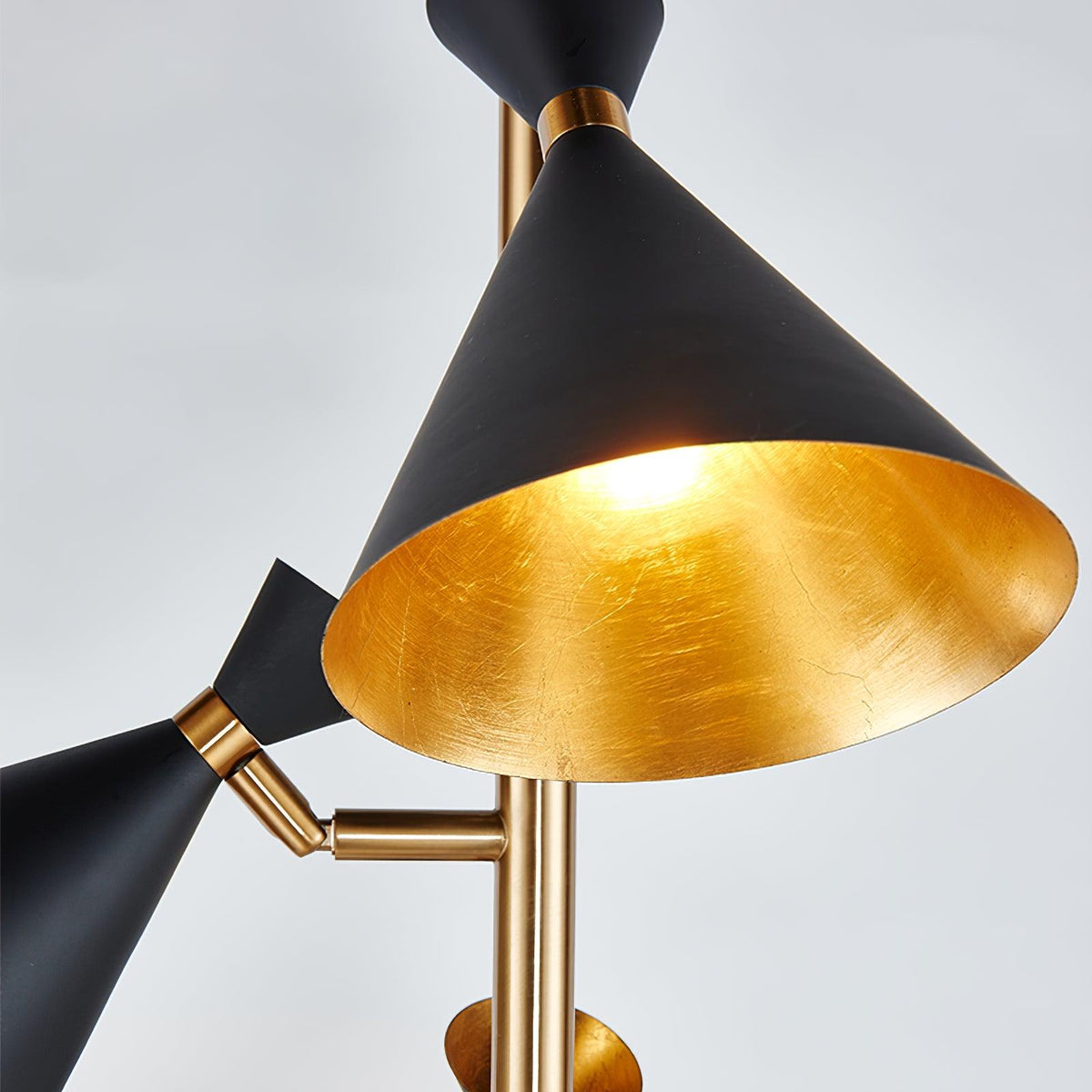 Solineria Gold & Black Marble Floor Lamp