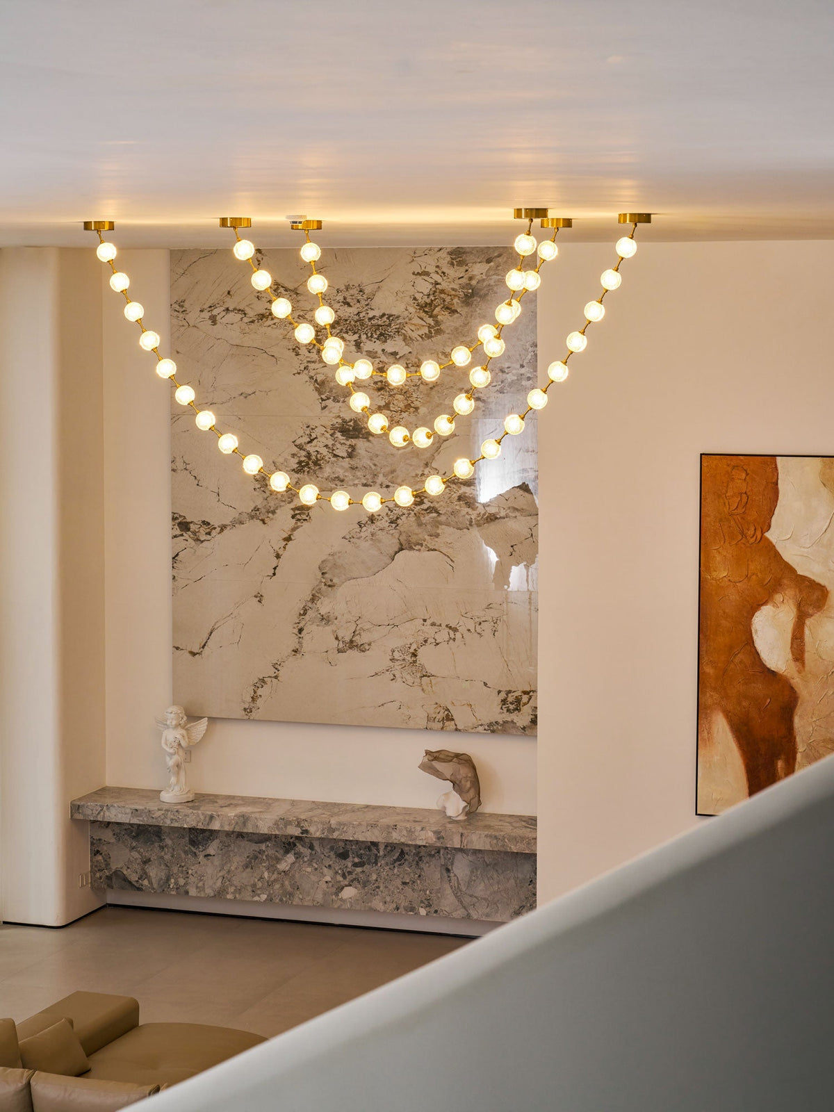 Lindencourt Strand Necklace Chandelier