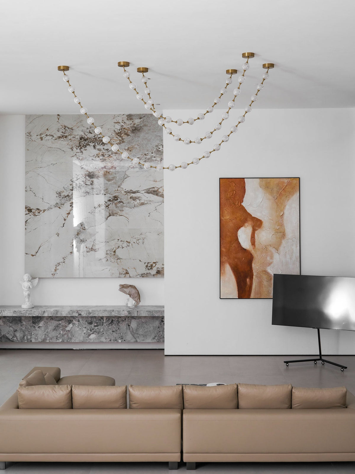 Lindencourt Strand Necklace Chandelier