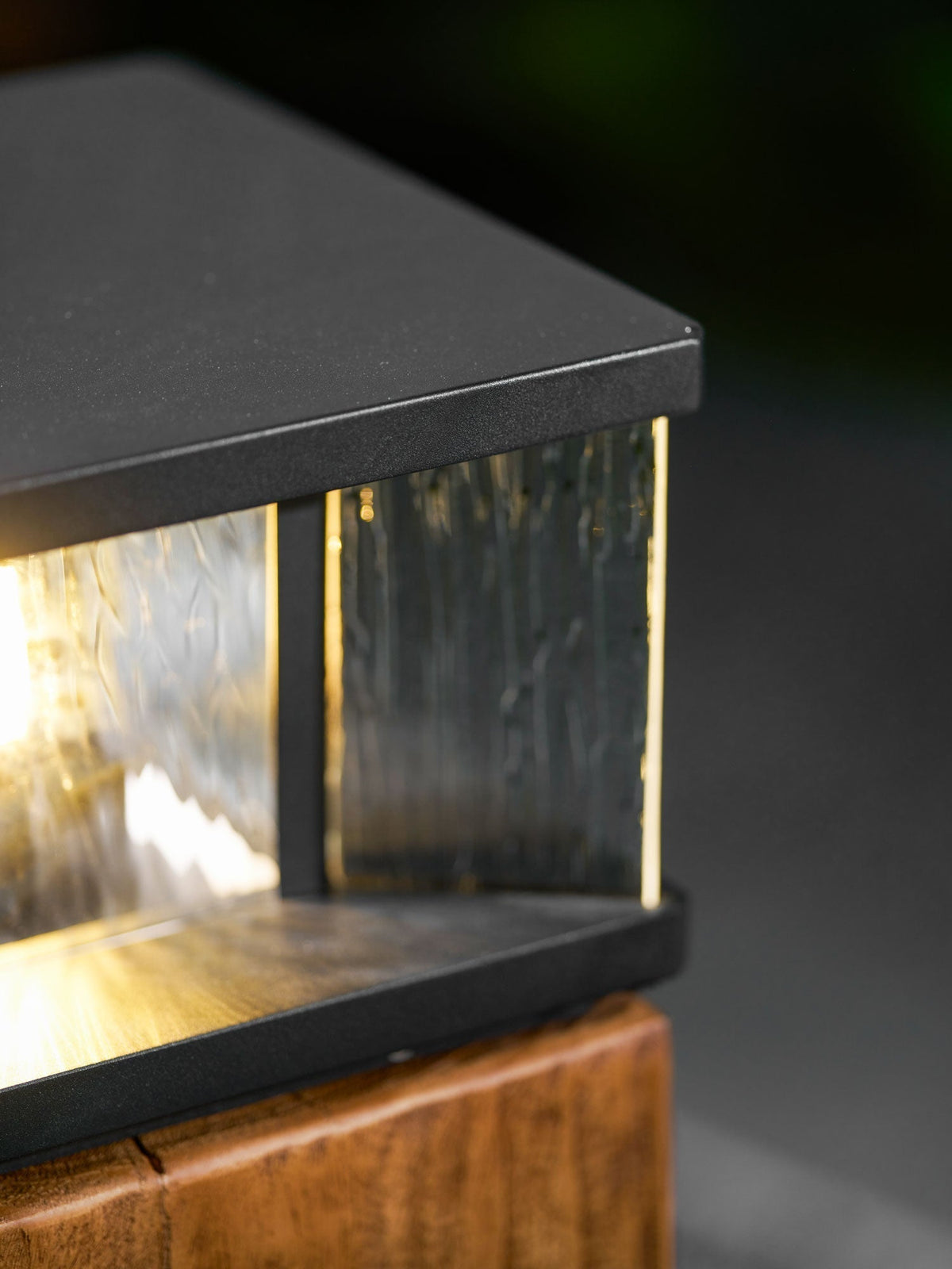 Jent Square Outdoor Light