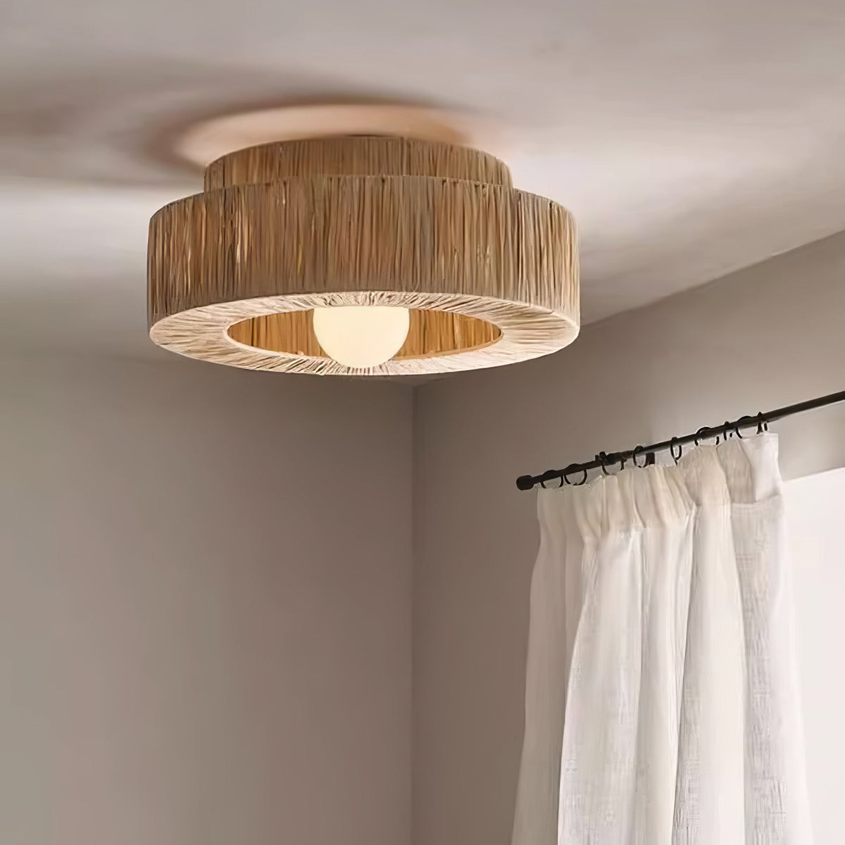 Ilthean Natural Straw Art Ceiling Lamp