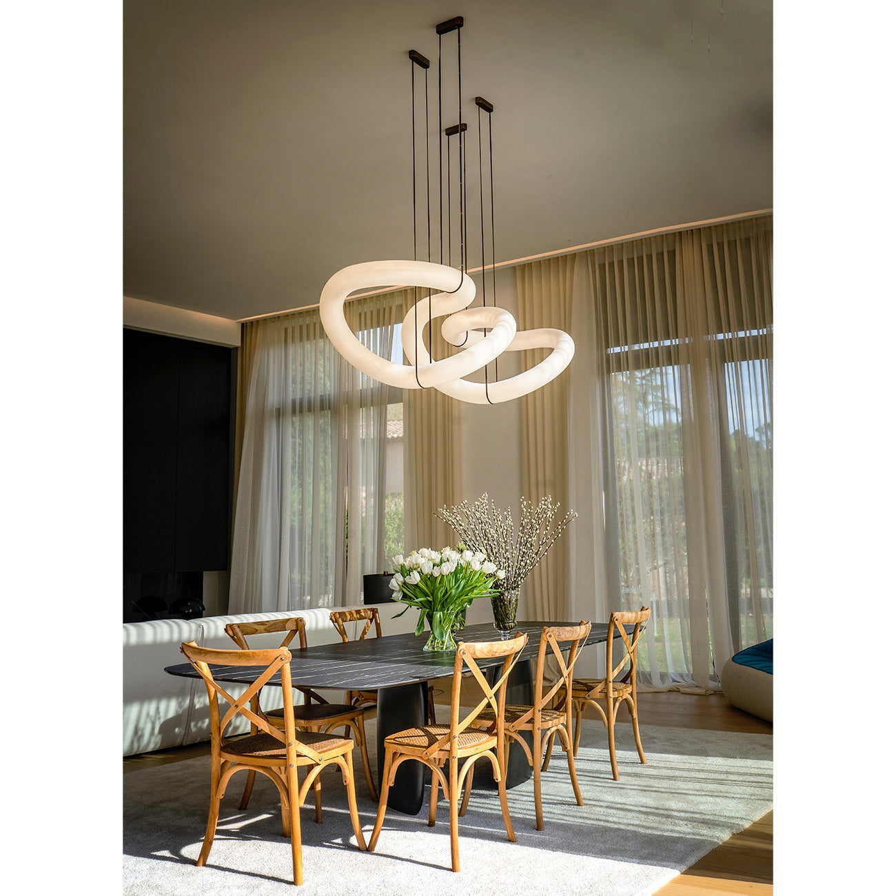 Mithos Curved Alabaster Pendant Light