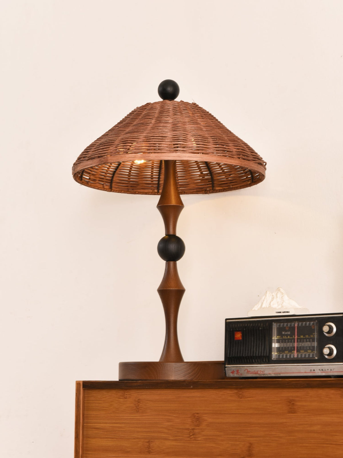 Miran Wood Rattan Vintage Table Lamp