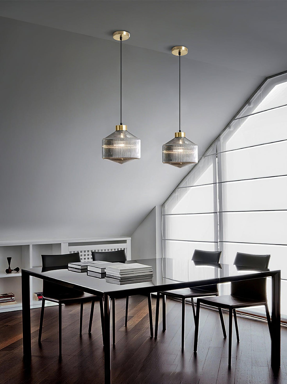 Velorarn Glass Artistic Pendant Light