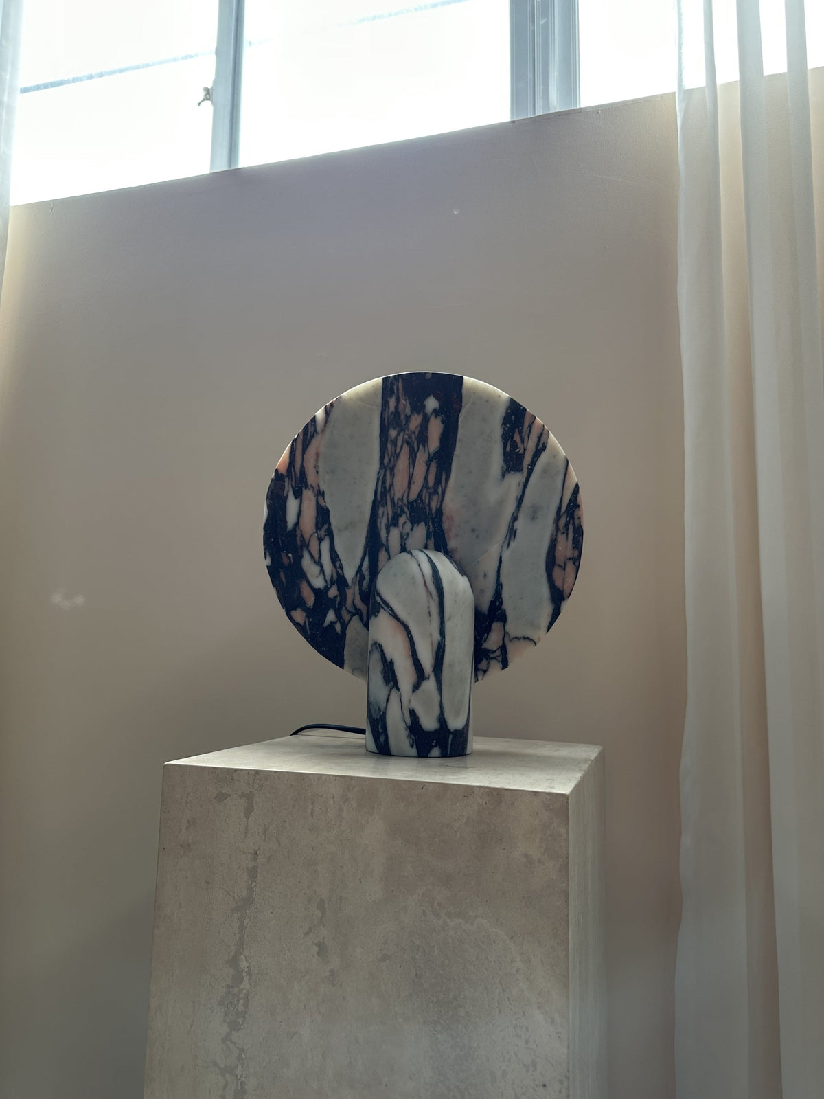 Calelora Table Lamp