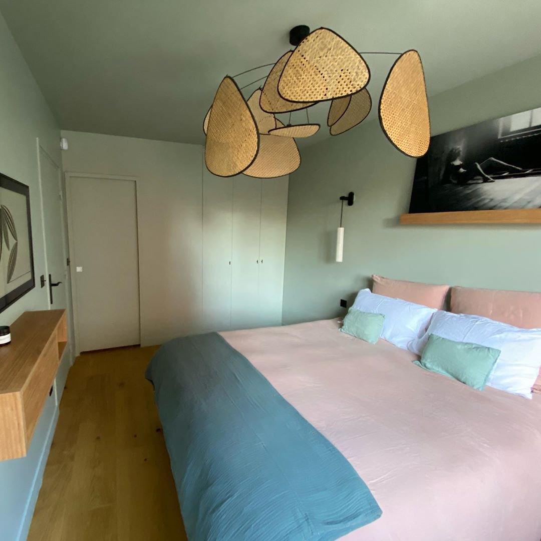 Orelivora Chandelier Screen Cannage Suspension Retro