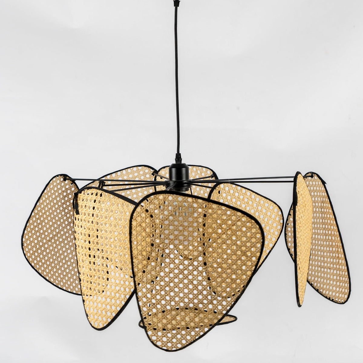 Orelivora Chandelier Screen Cannage Suspension Retro