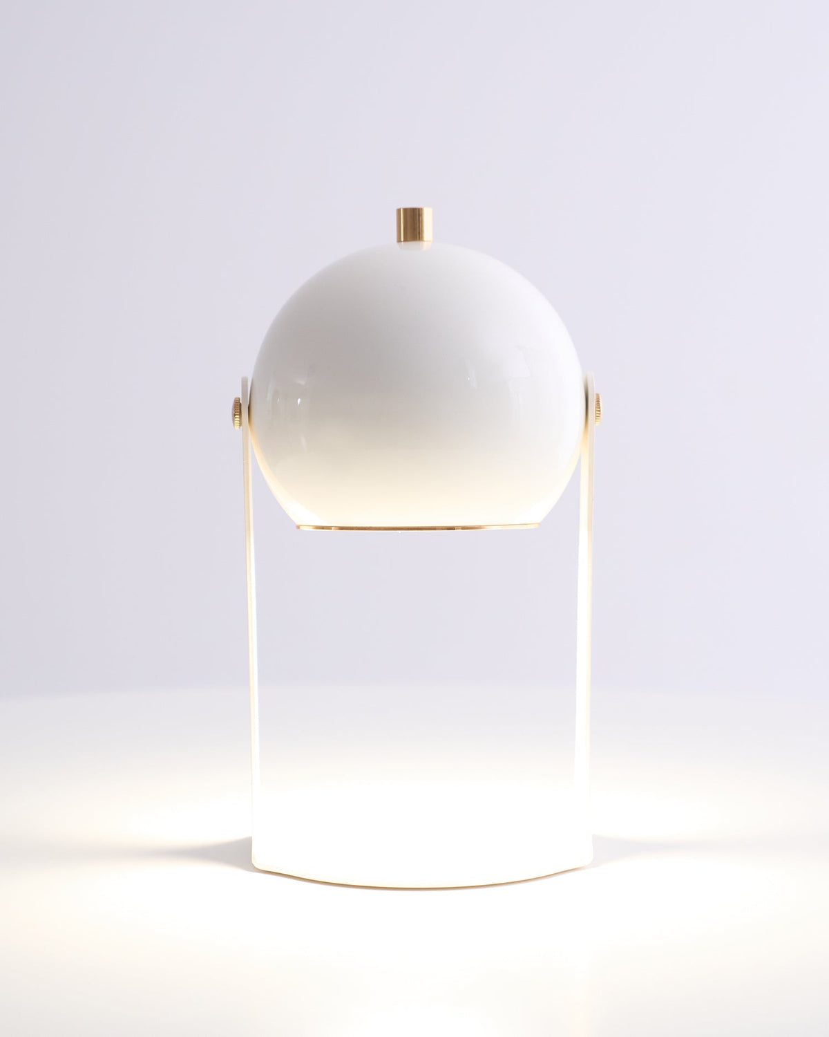 Ulsken Acrylic Minimalist Table Lamp