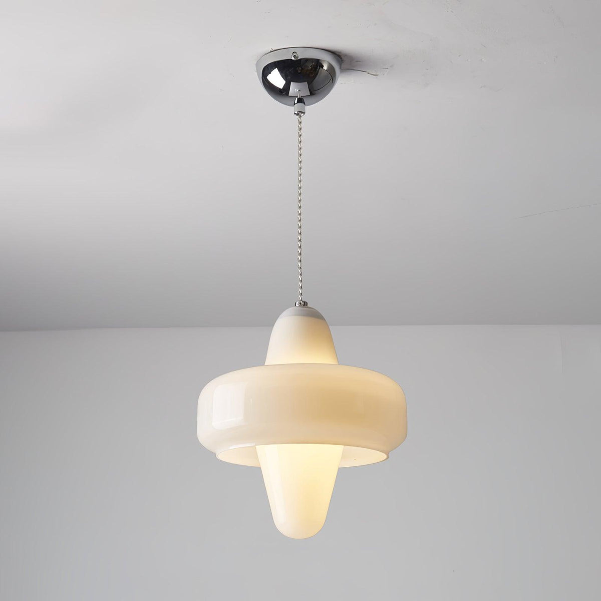 Nuvia Minimalist Glass Pendant Lamp