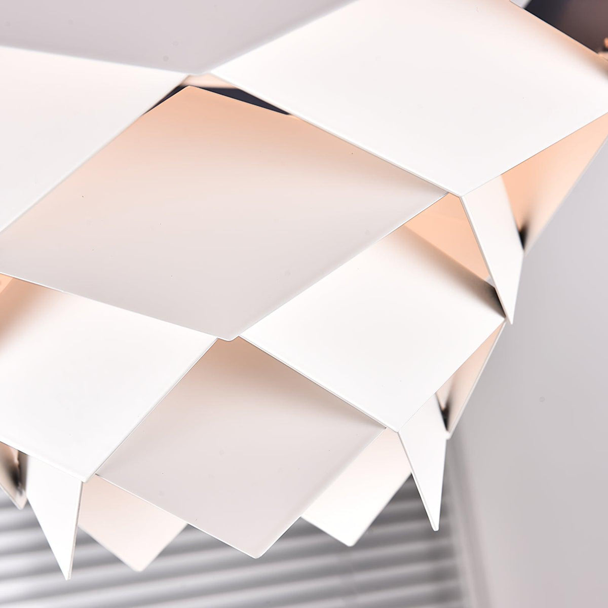 Riley Modern Pendant Light