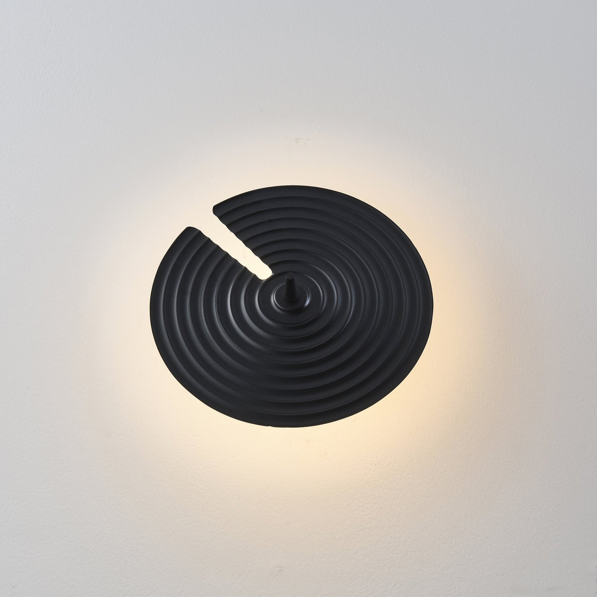 Avvarir Classic Nordic Art Wall Lamp