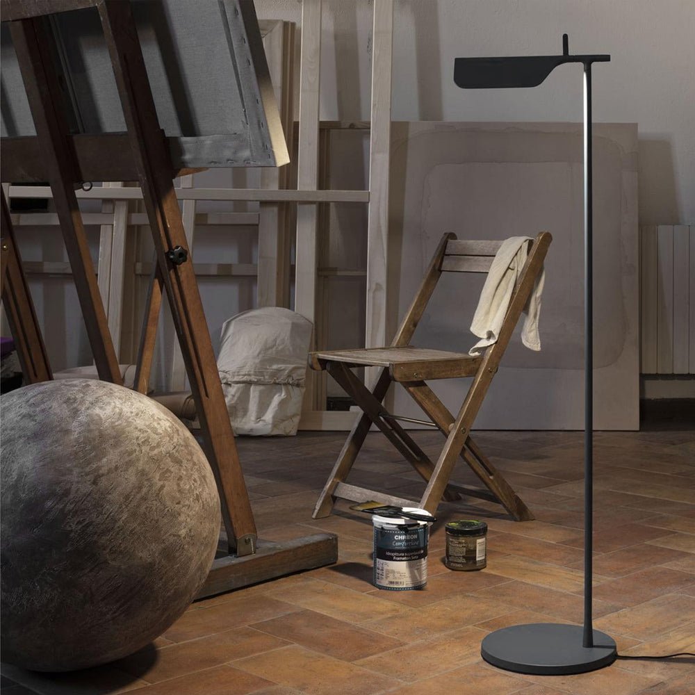 Ebonis Acrylic Minimalist Floor Lamp