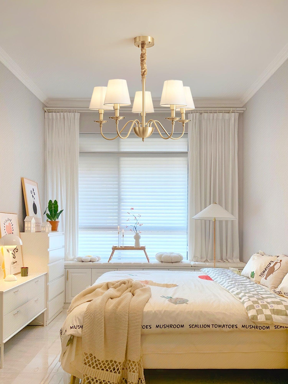 Auruora Chandelier Brass Fabric Shade Classic