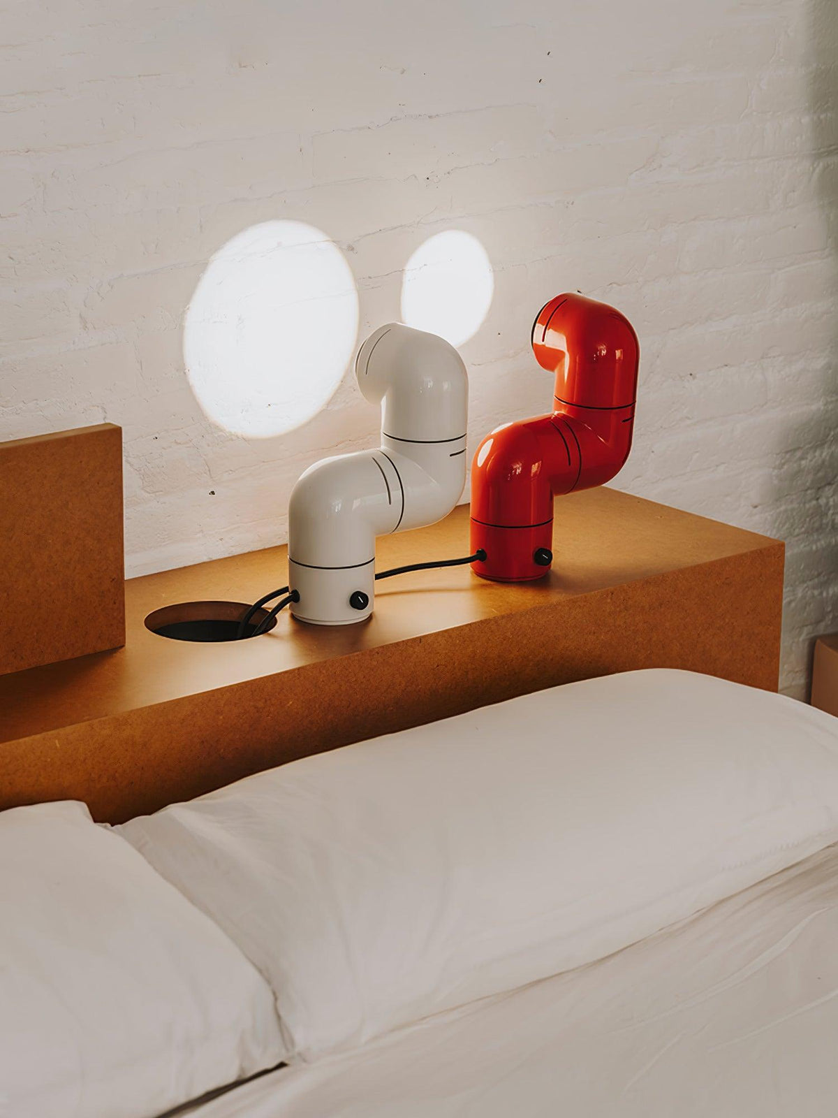 Liorain Resin Playful Table Lamp