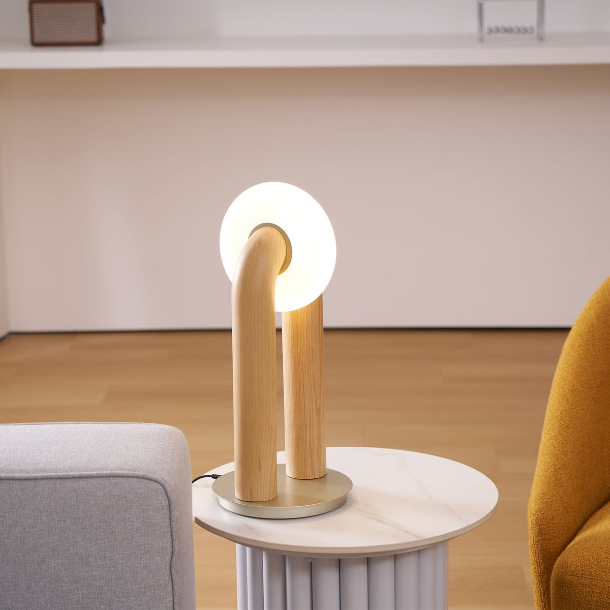 Raelix Wood Vintage Table Lamp