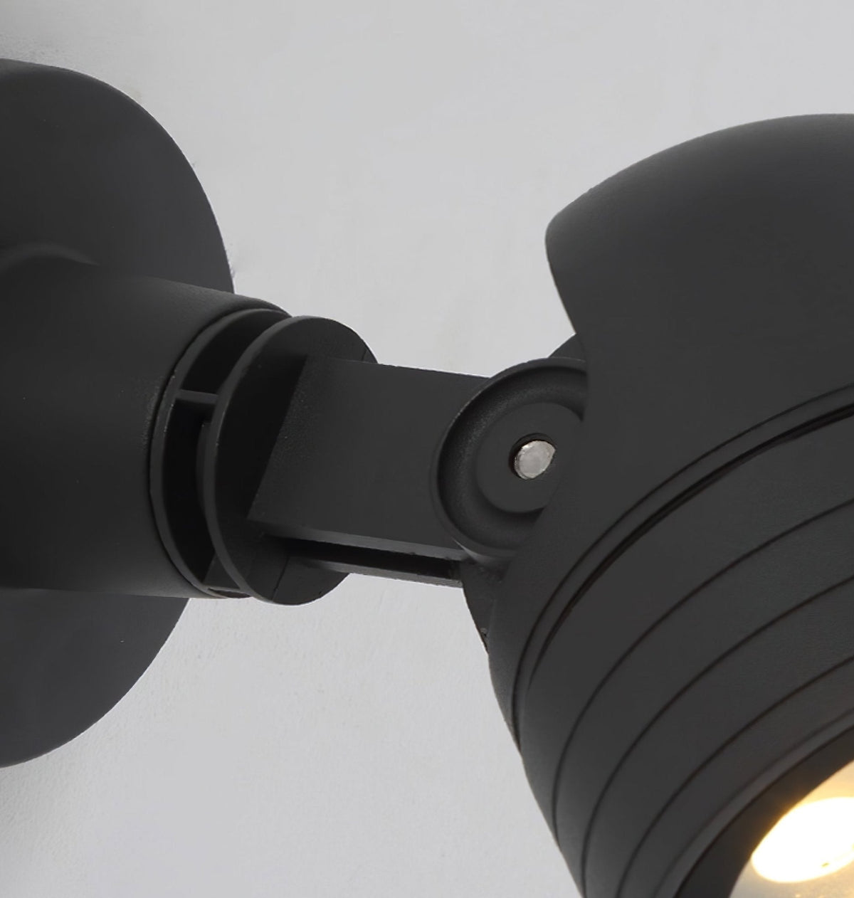 Fyld Focus Outdoor Spot Light