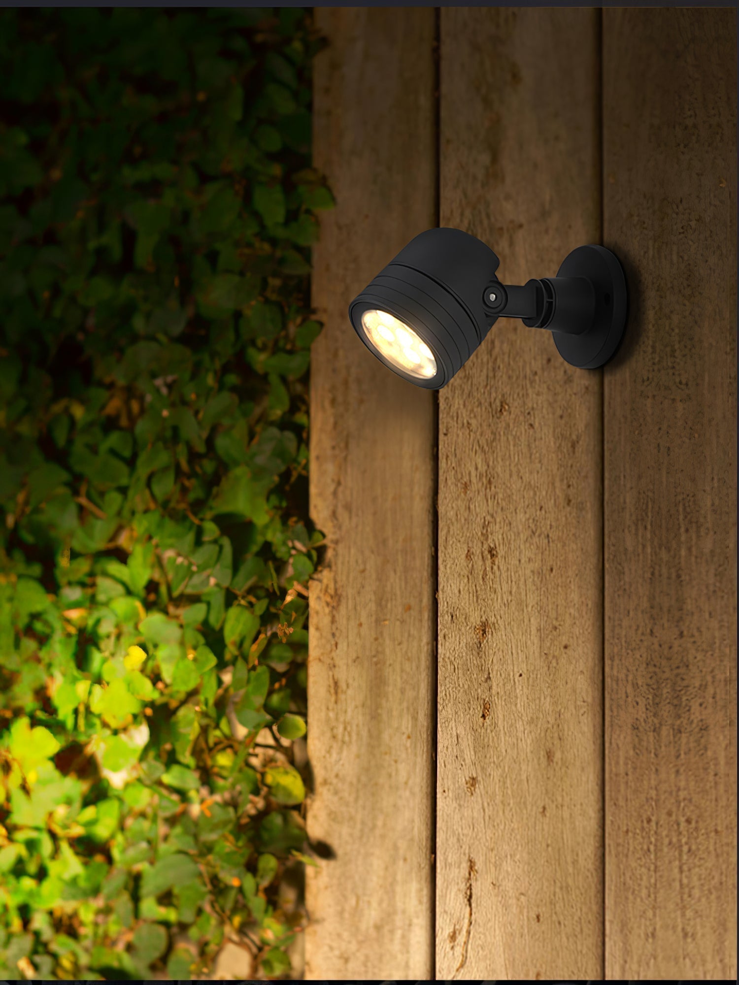 Fyld Focus Outdoor Spot Light
