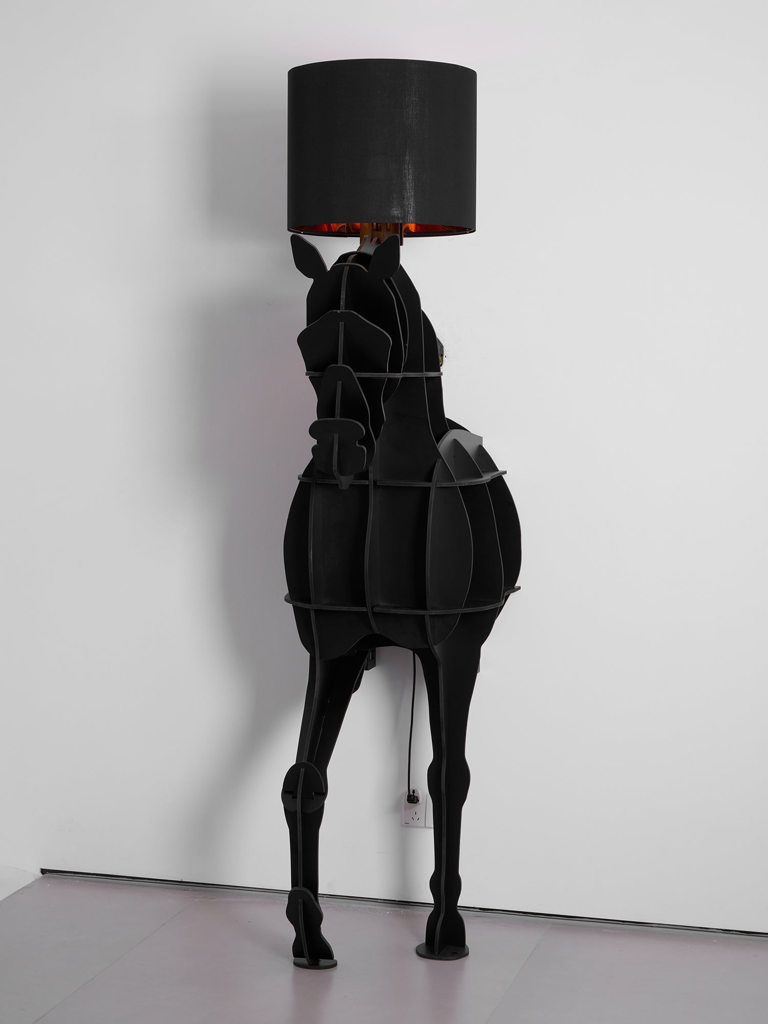 Nrasen Horse-shaped Floor Lamp