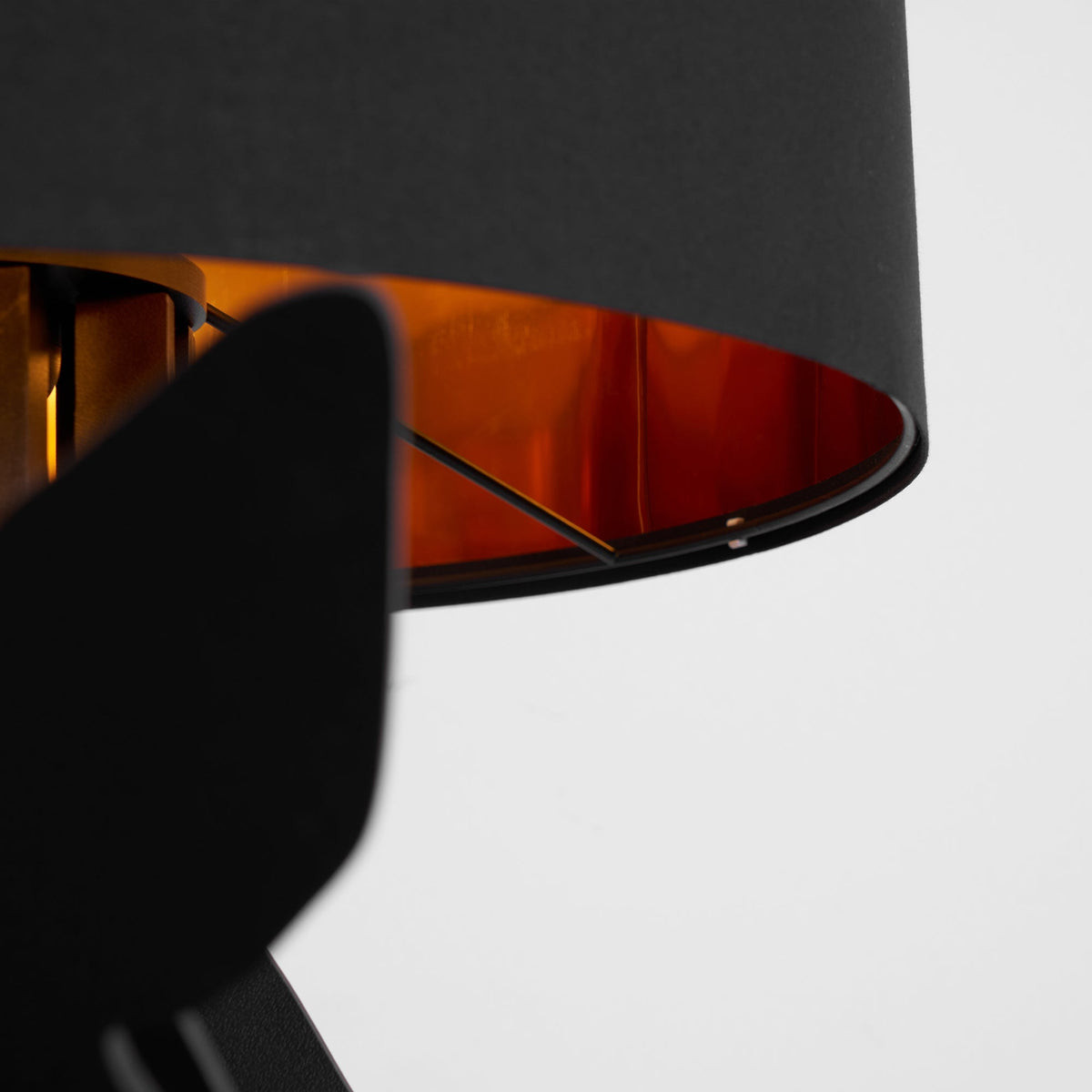 Nrasen Horse-shaped Floor Lamp