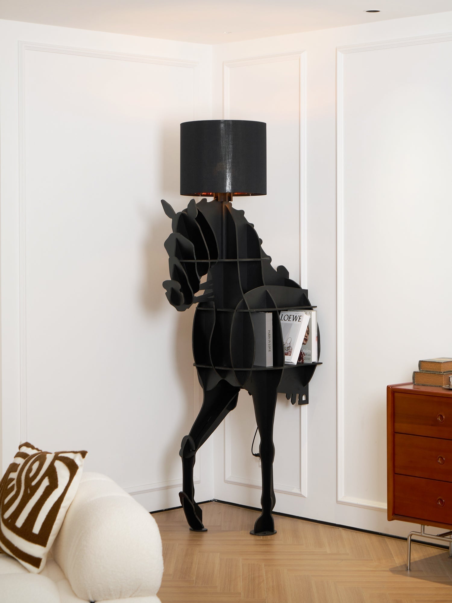 Nrasen Horse-shaped Floor Lamp