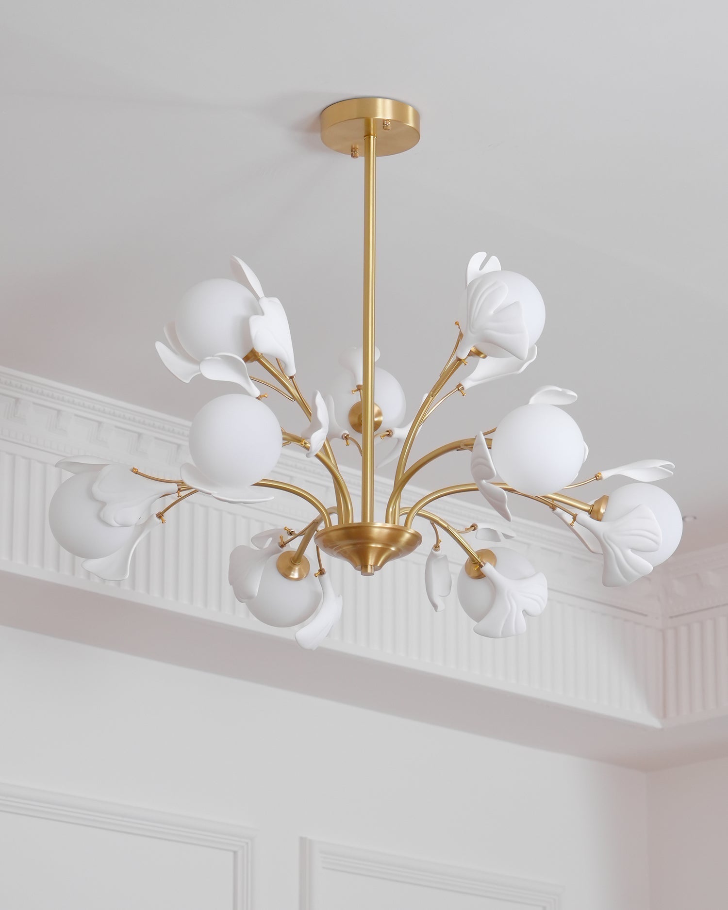 Dorvel Chandelier Ginkgo Leaf Brass Ceramic Glass