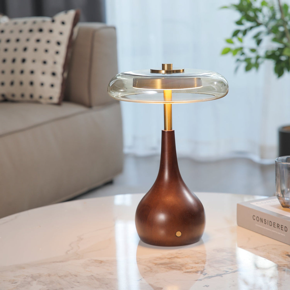 Airdes Wood Vintage Table Lamp