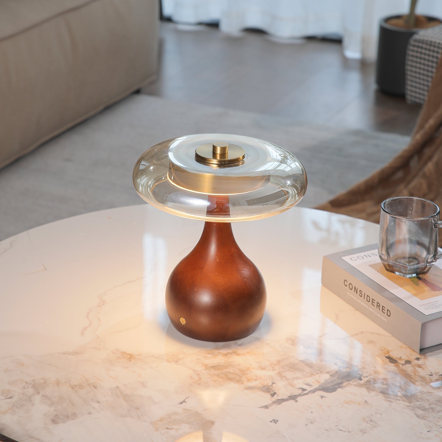 Airdes Wood Vintage Table Lamp