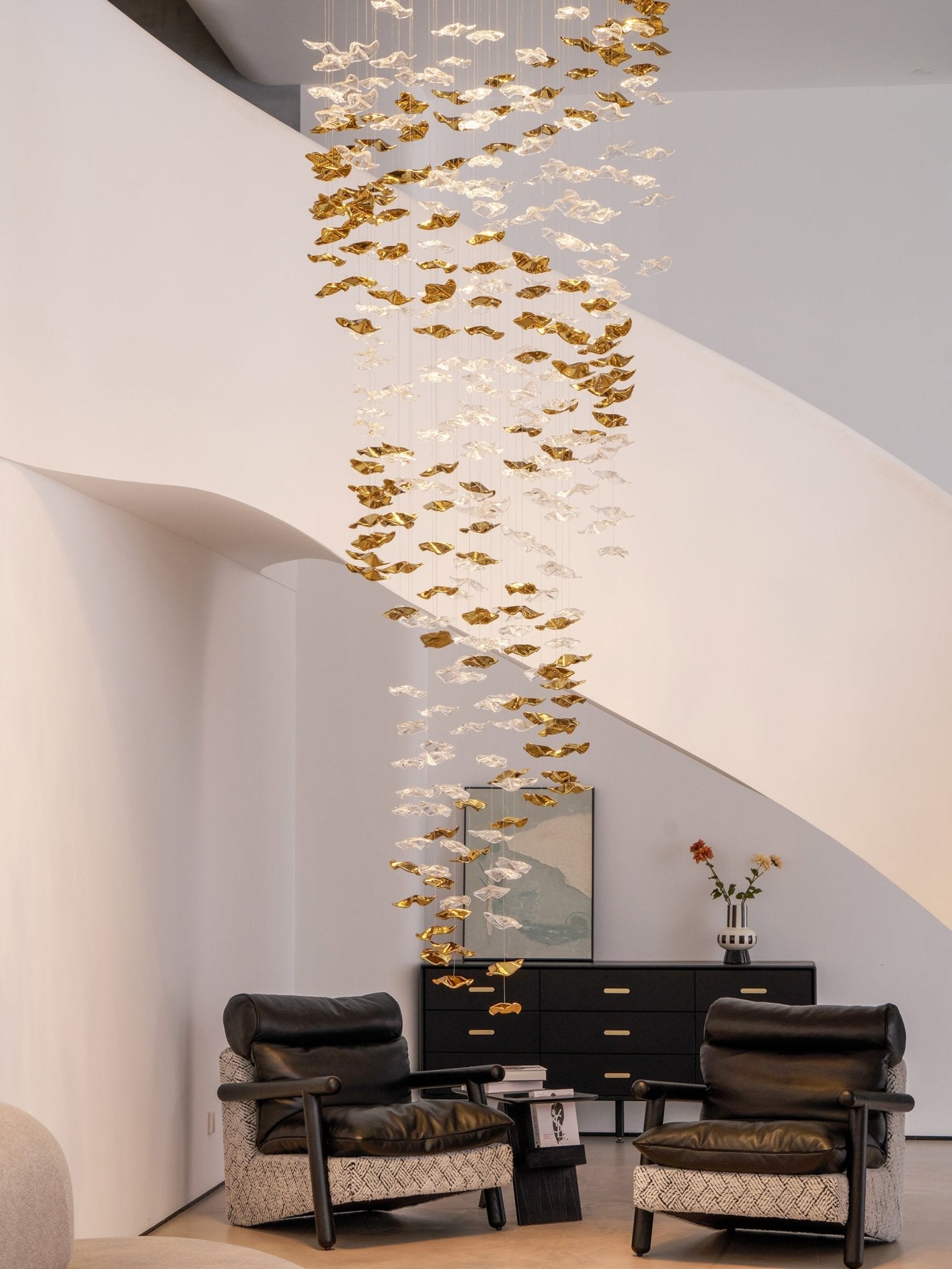 Lisk Luxury Brass Linear Chandelier
