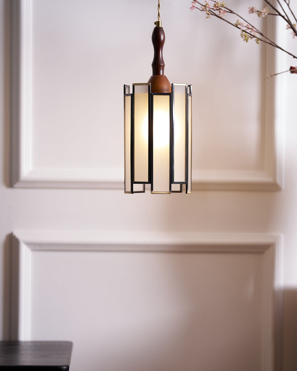 Glenvale Stained Glass Pendant Light
