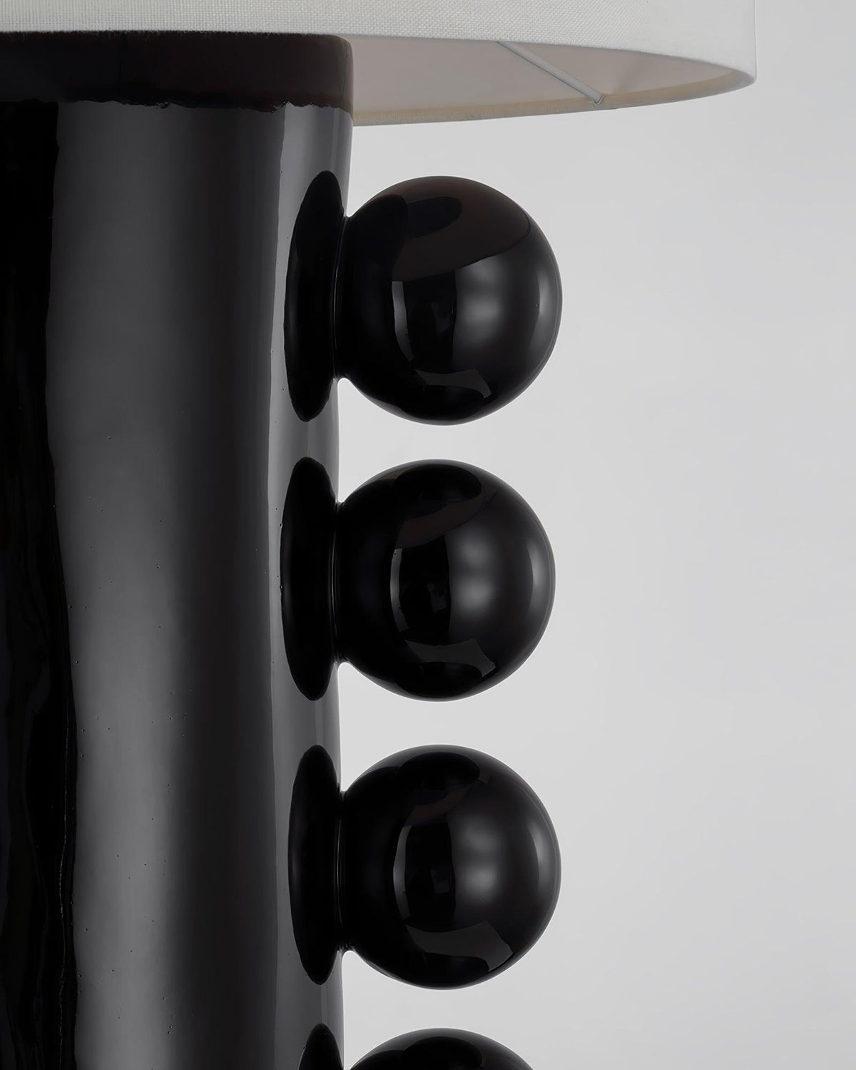 Nixu Fabric Whimsical Table Lamp