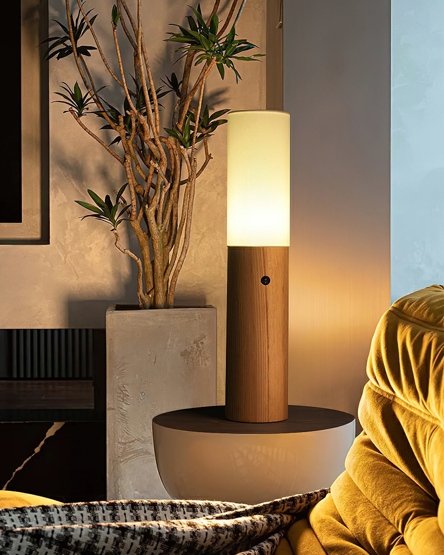Vero Timber Column Floor Lamp - Neutral Decor