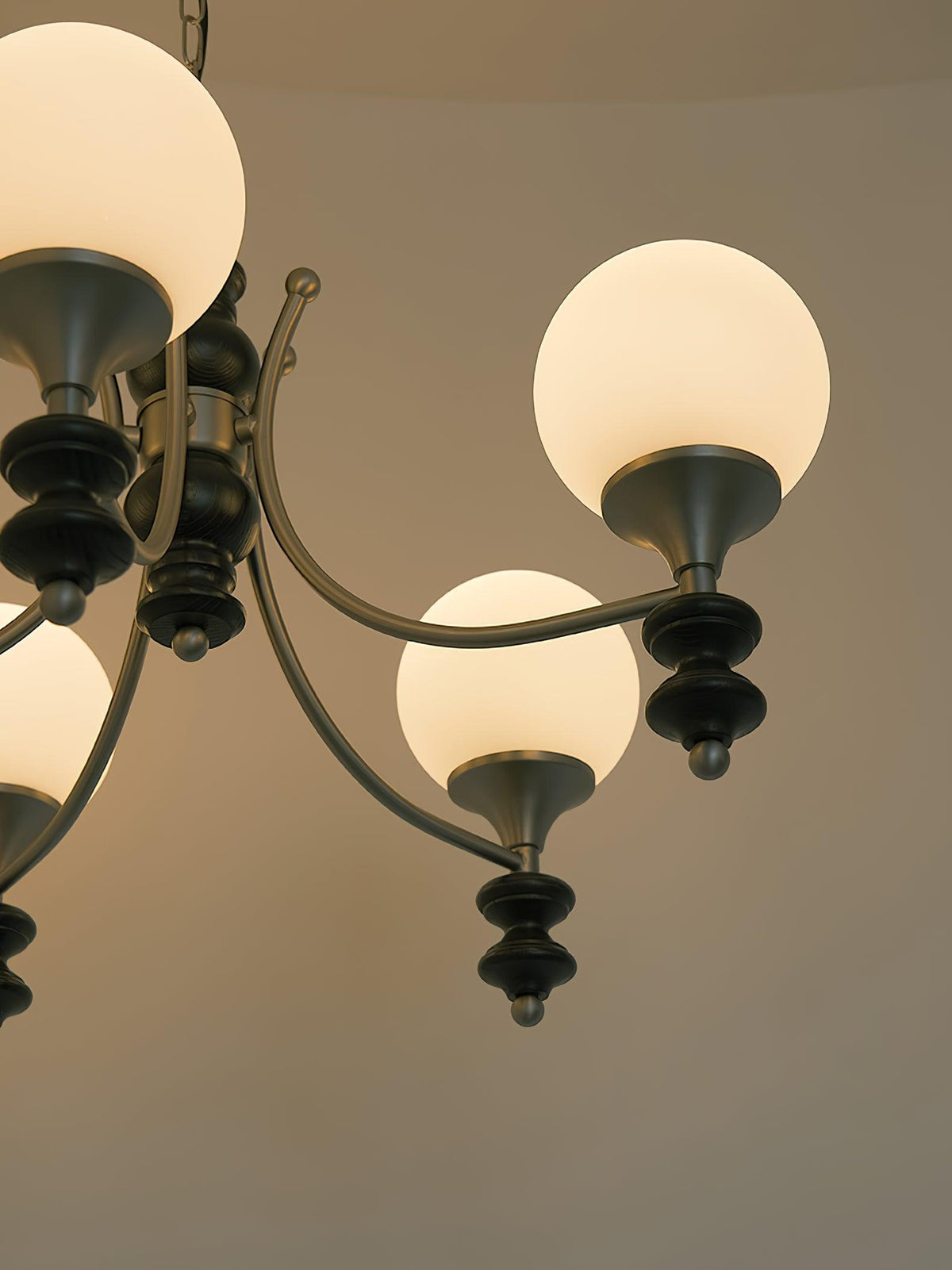 Soriian Luxury Chandelier