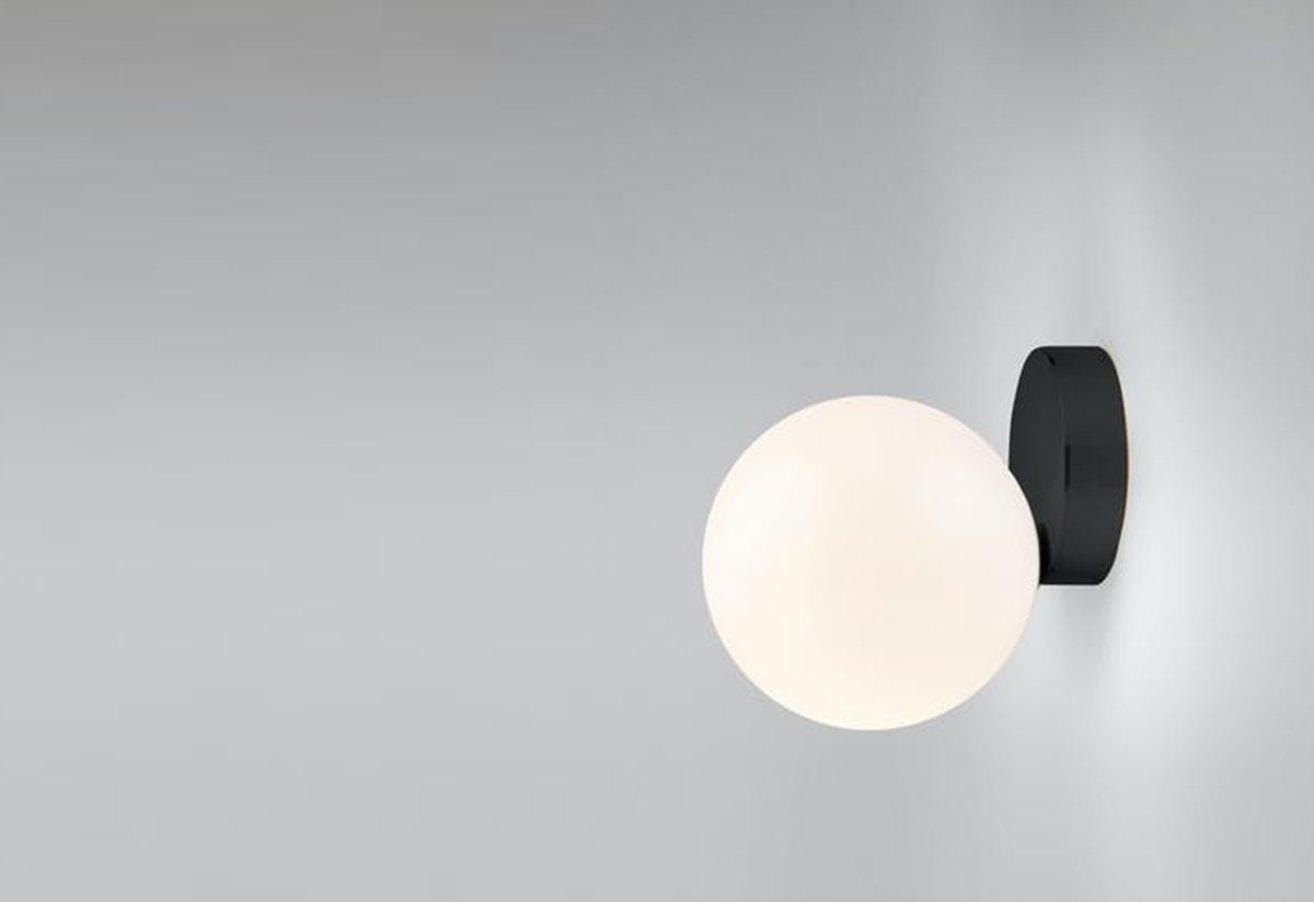 Vivinia Modern Minimalist Wall Lamp