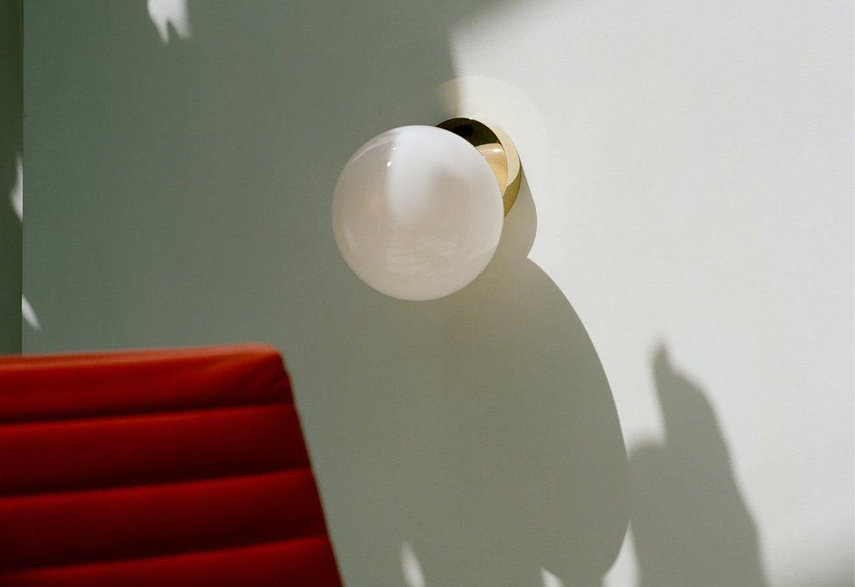 Vivinia Modern Minimalist Wall Lamp